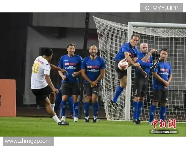 传奇足球明星穿着11号球衣的辉煌历程与影响力分析