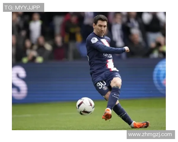 足球明星独家分享发力技巧视频助你提升射门精准度与力量